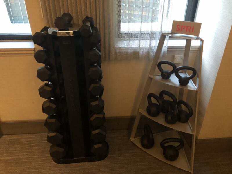 St-Regis-New-York-Athletic-Club-free-weights-1-800x600