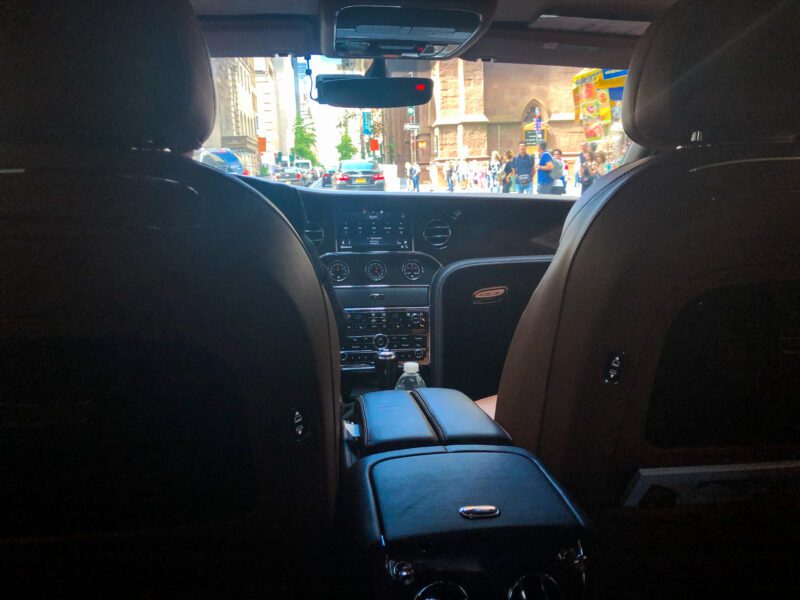 St-Regis-New-York-Bentley-House-Car-Interior-800x600