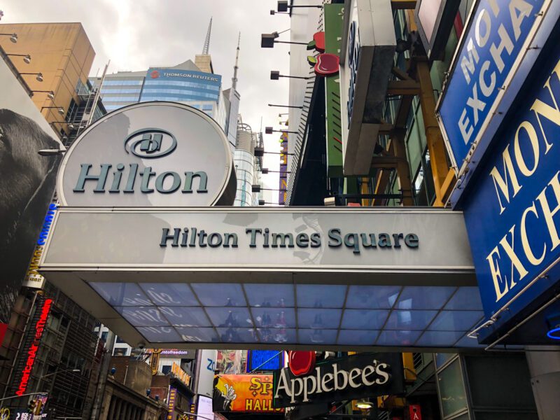 Hilton-New-York-Times-Square-exterior-800x600