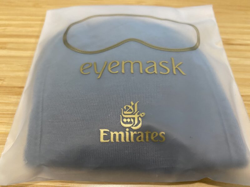 Emirates-A380-first-class-eyemask-800x600