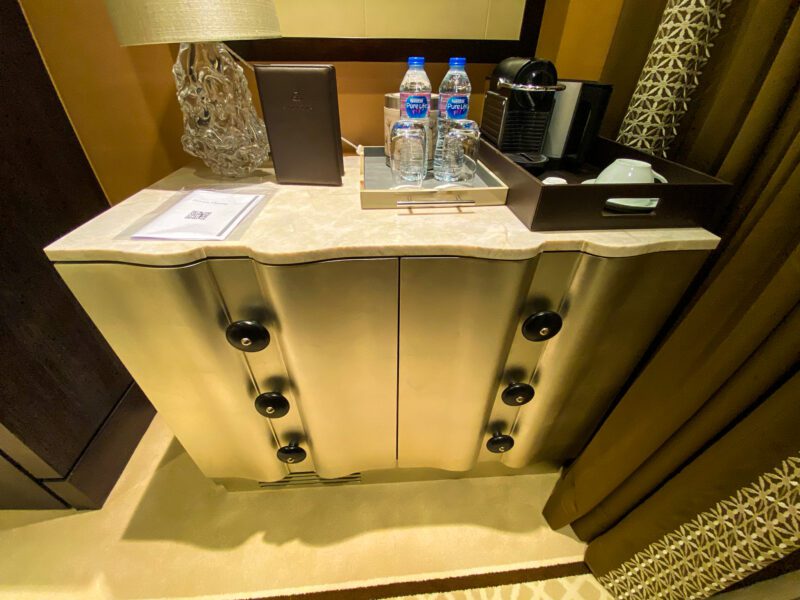 St.-Regis-Cairo-Astor-Room-minibar-and-coffee-tea-station-800x600