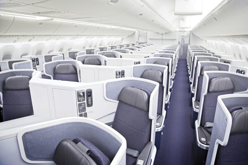 American-Airlines-Flagship-Business-Class-800x533