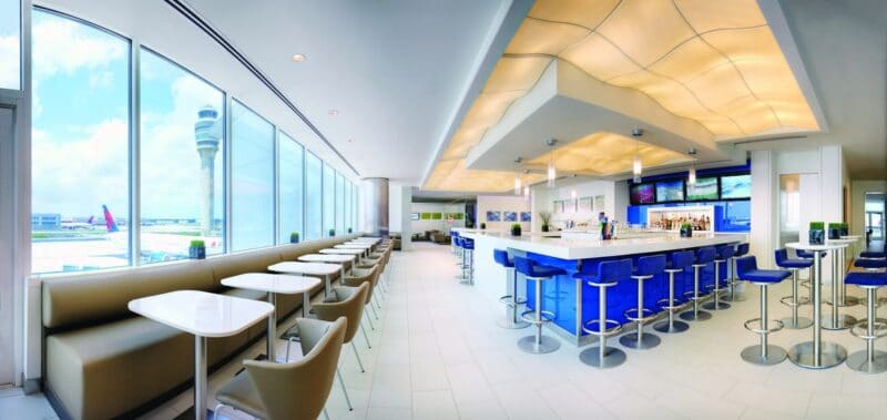 Delta-Sky-Club-Concourse-F-in-Atlanta-800x379