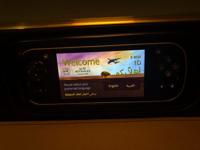 Etihad-first-class-in-flight-remote-800x600