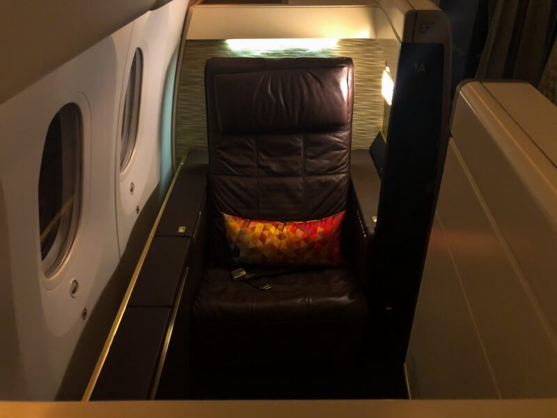 Etihad-first-class-window-seat-800x600