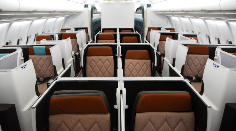 Oman-Air-business-class-800x444