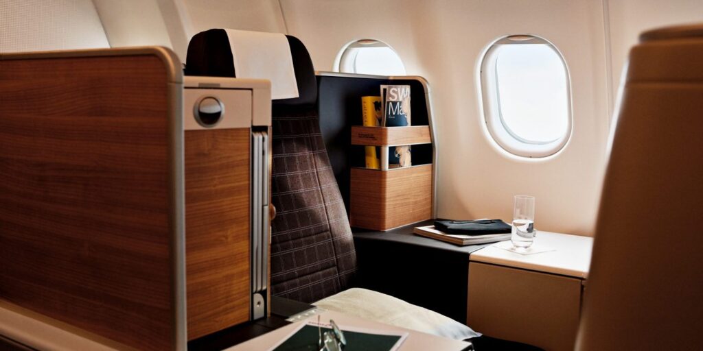 Swiss-Air-business-class-throne