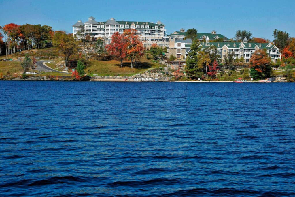 JW-Marriott-The-Rosseau-Muskoka-Resort-Spa-scaled