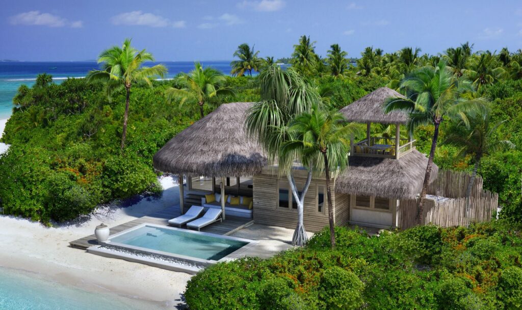 Six-Senses-Laamu