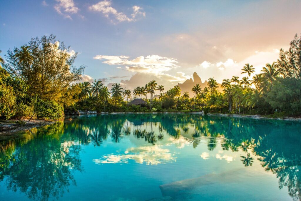 The-St.-Regis-Bora-Bora-Resort-4-1536x1024